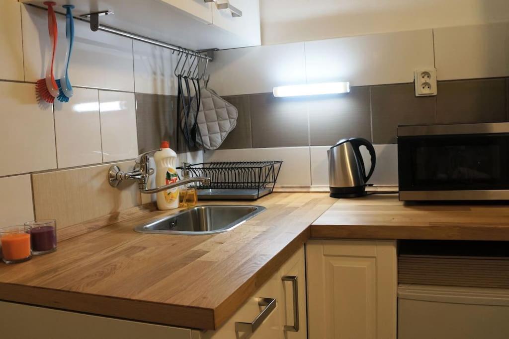 Fun + Easy In The Center Of Prague! Appartement Buitenkant foto