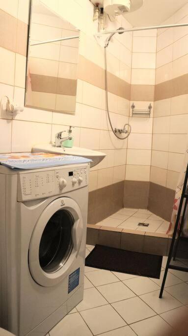 Fun + Easy In The Center Of Prague! Appartement Buitenkant foto