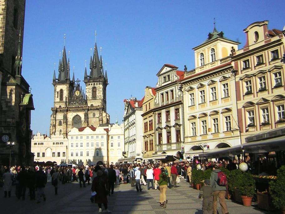 Fun + Easy In The Center Of Prague! Appartement Buitenkant foto