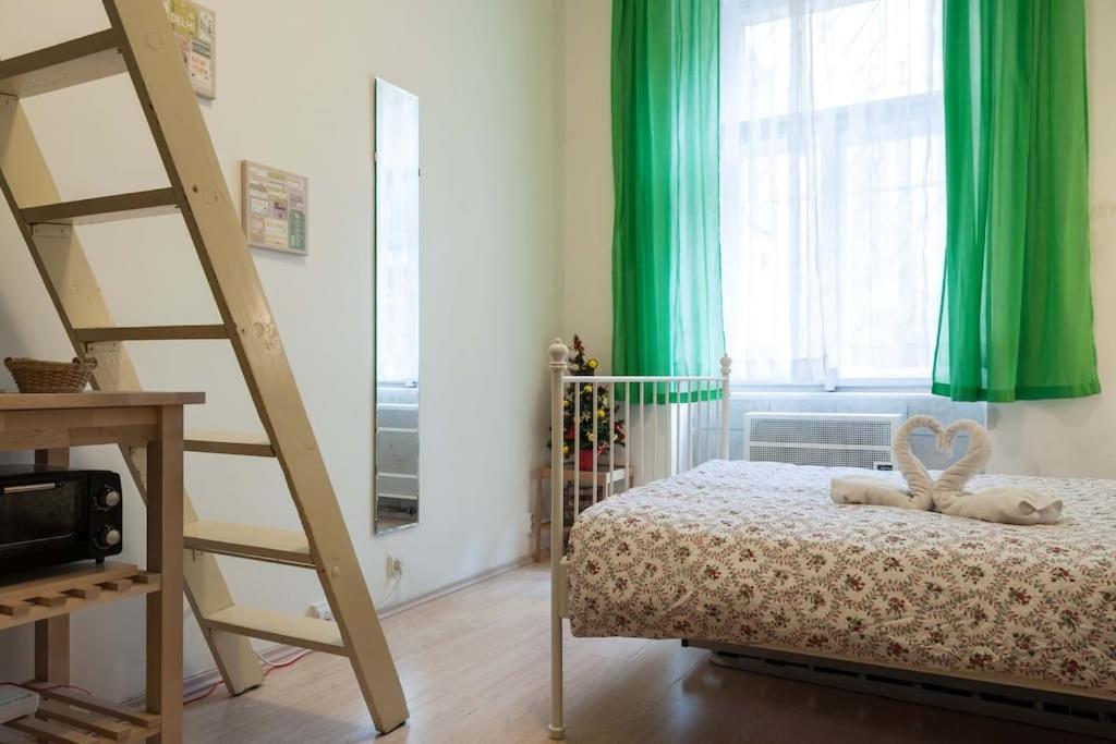 Fun + Easy In The Center Of Prague! Appartement Buitenkant foto