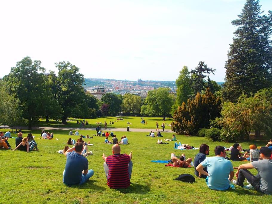 Fun + Easy In The Center Of Prague! Appartement Buitenkant foto