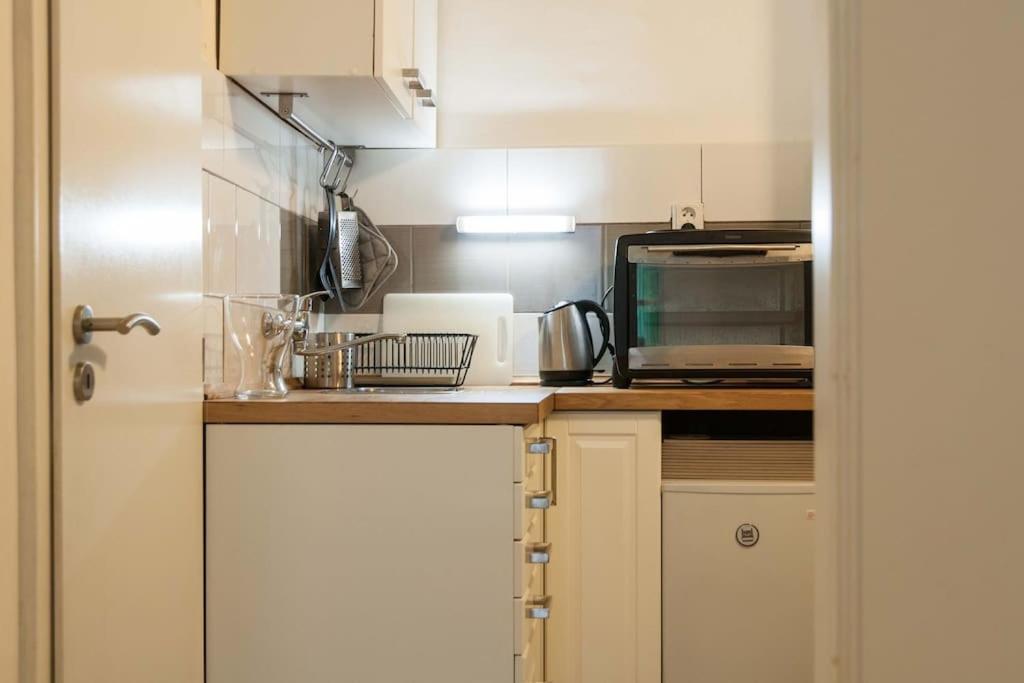 Fun + Easy In The Center Of Prague! Appartement Buitenkant foto