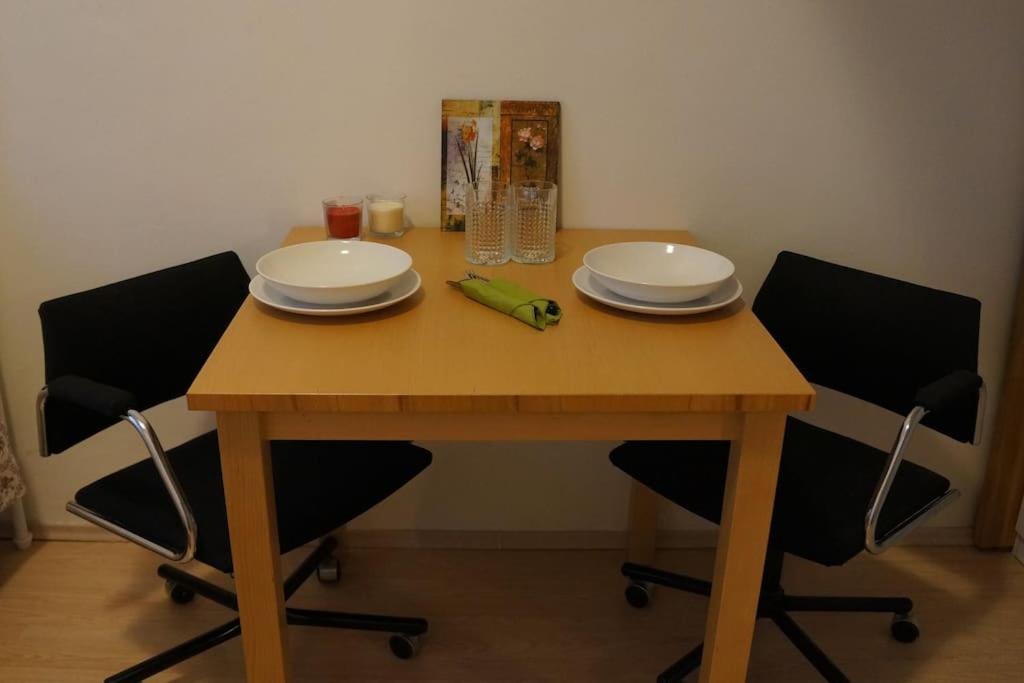 Fun + Easy In The Center Of Prague! Appartement Buitenkant foto